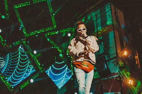 concerto primo maggio rolex|Sfera Ebbasta e i due Rolex al concerto Primo .